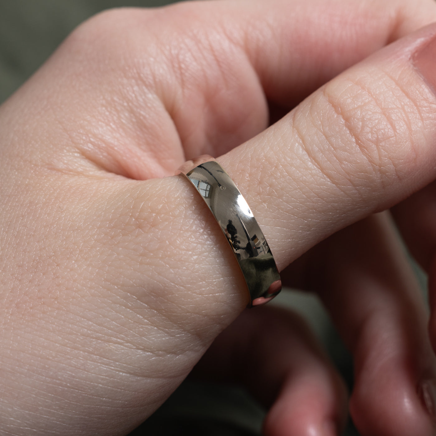 '100 Ways' 14k White Gold Half Round Band | 5mm | SZ 11