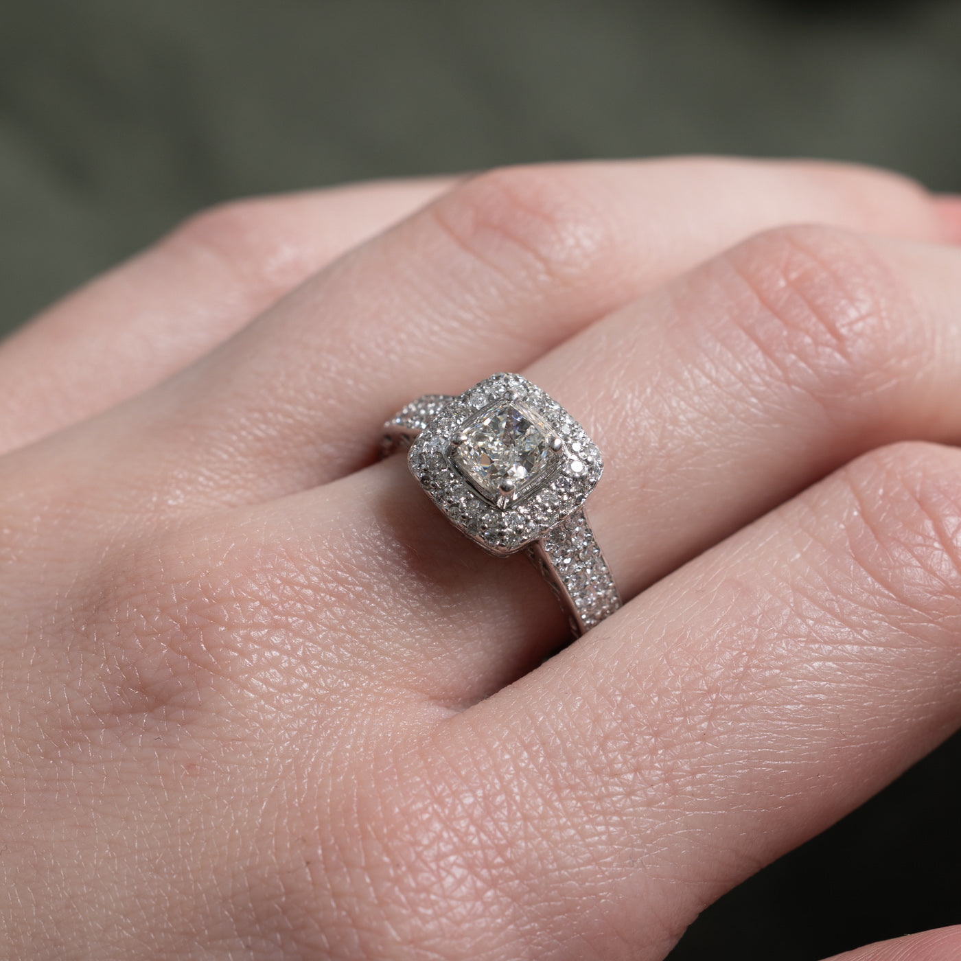 18k White Gold Cushion Cut Diamond Halo Ring | 1.0ct VS2 I, 0.58ctw | SZ 7.0