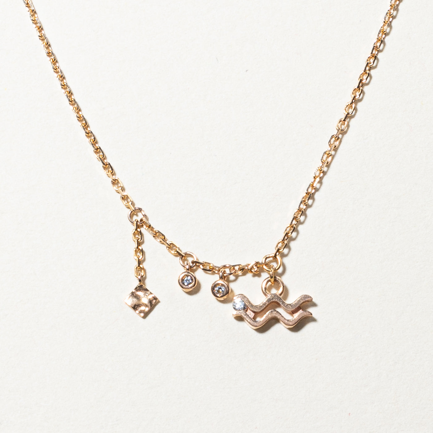 Collier à breloques en diamant | 0,03 ct | 45,7 cm (18 po) |