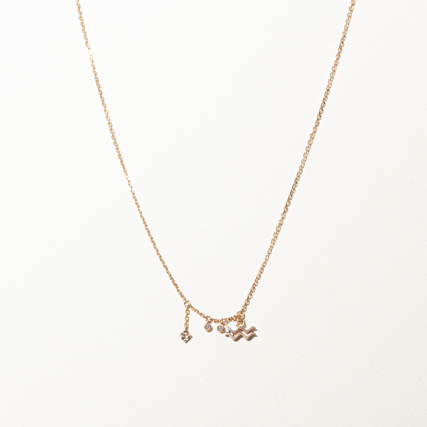 Collier à breloques en diamant | 0,03 ct | 45,7 cm (18 po) |