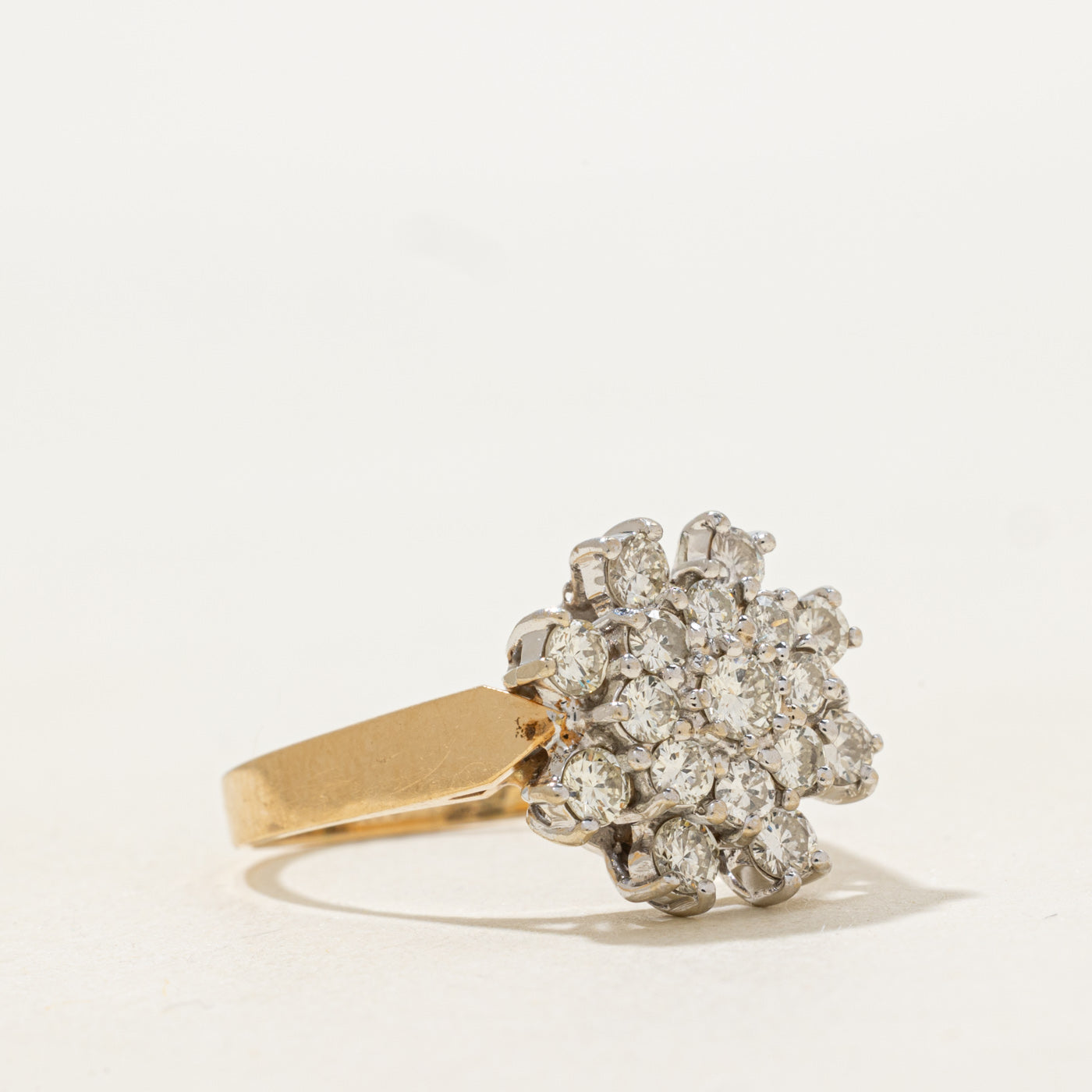 Diamond Snowflake Cluster Ring | 0.7ctw | SZ 8.75 |
