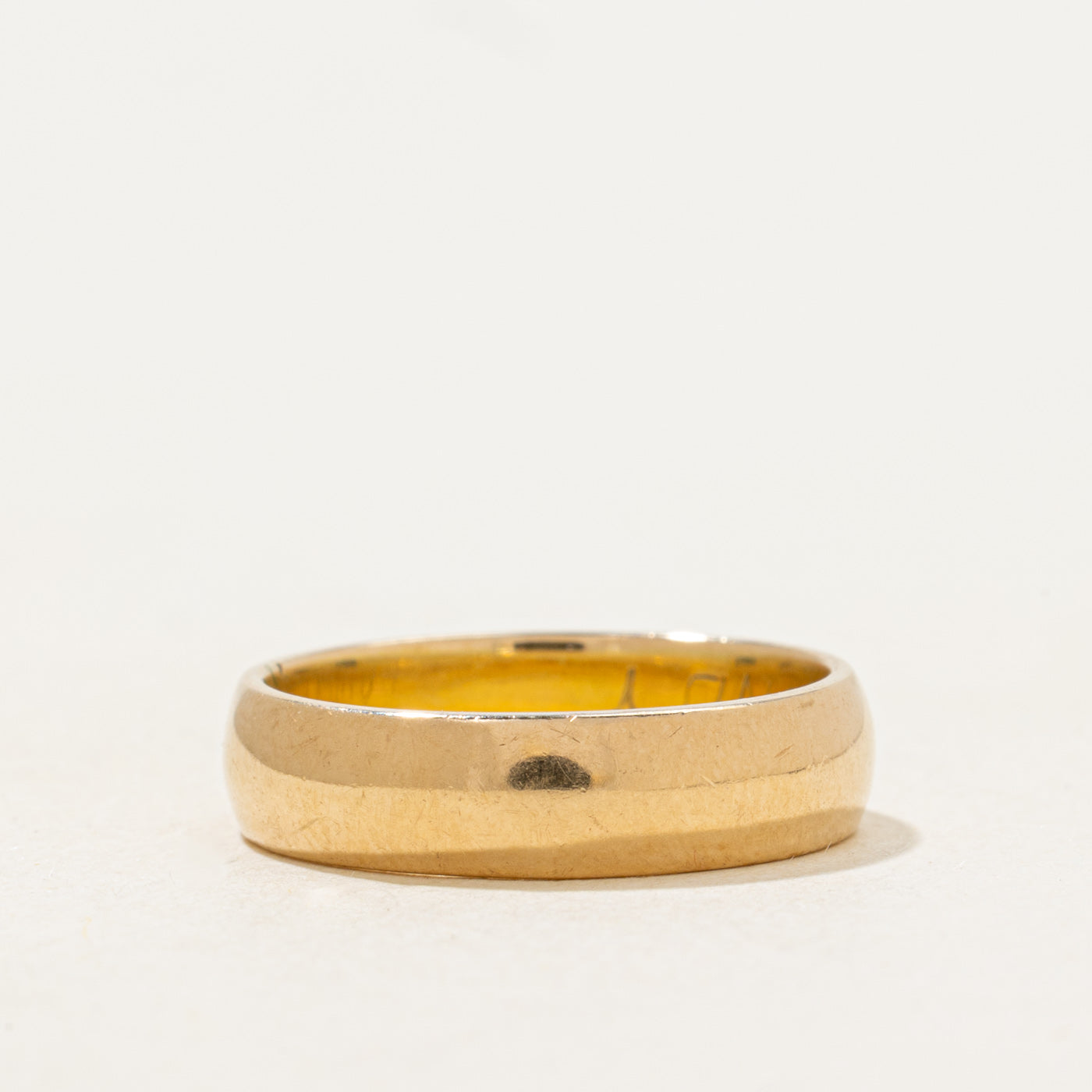 14k Yellow Gold Band | 4.55mm | SZ 5.0 |