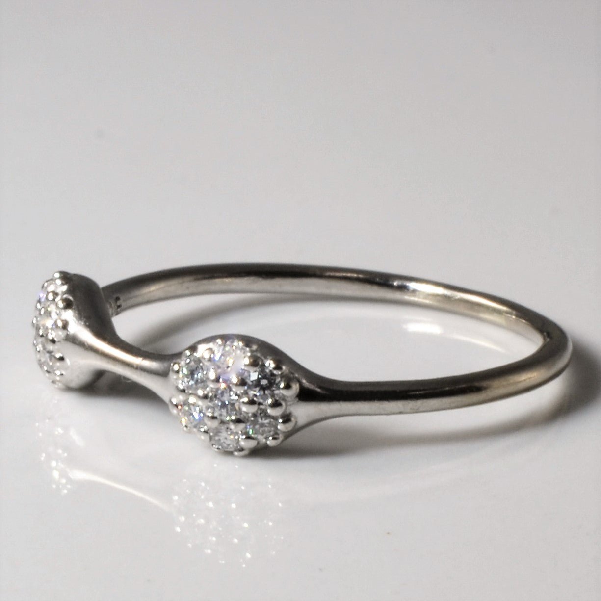 'Pandora' White Gold Love Pod Ring | 0.14ctw | SZ 7.5 | - 100 Ways