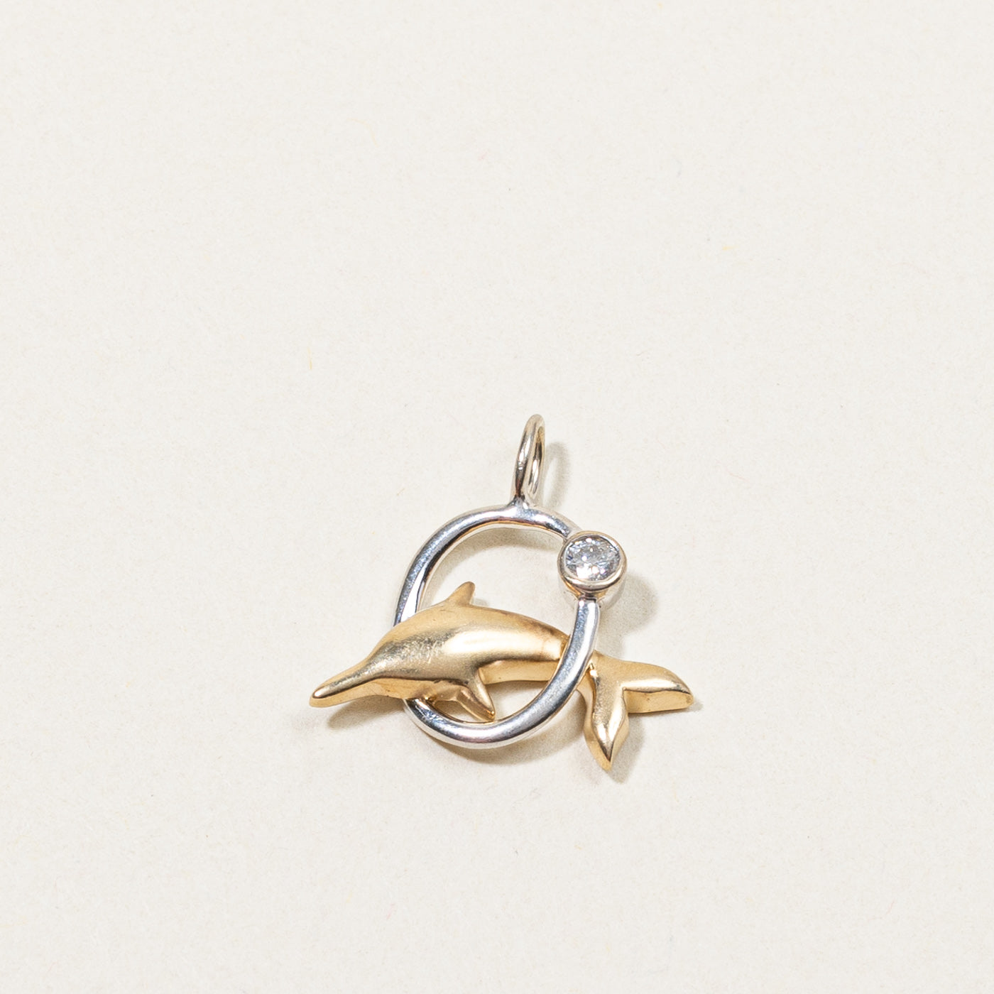 Dolphin Diamond Pendant | 0.03ct |