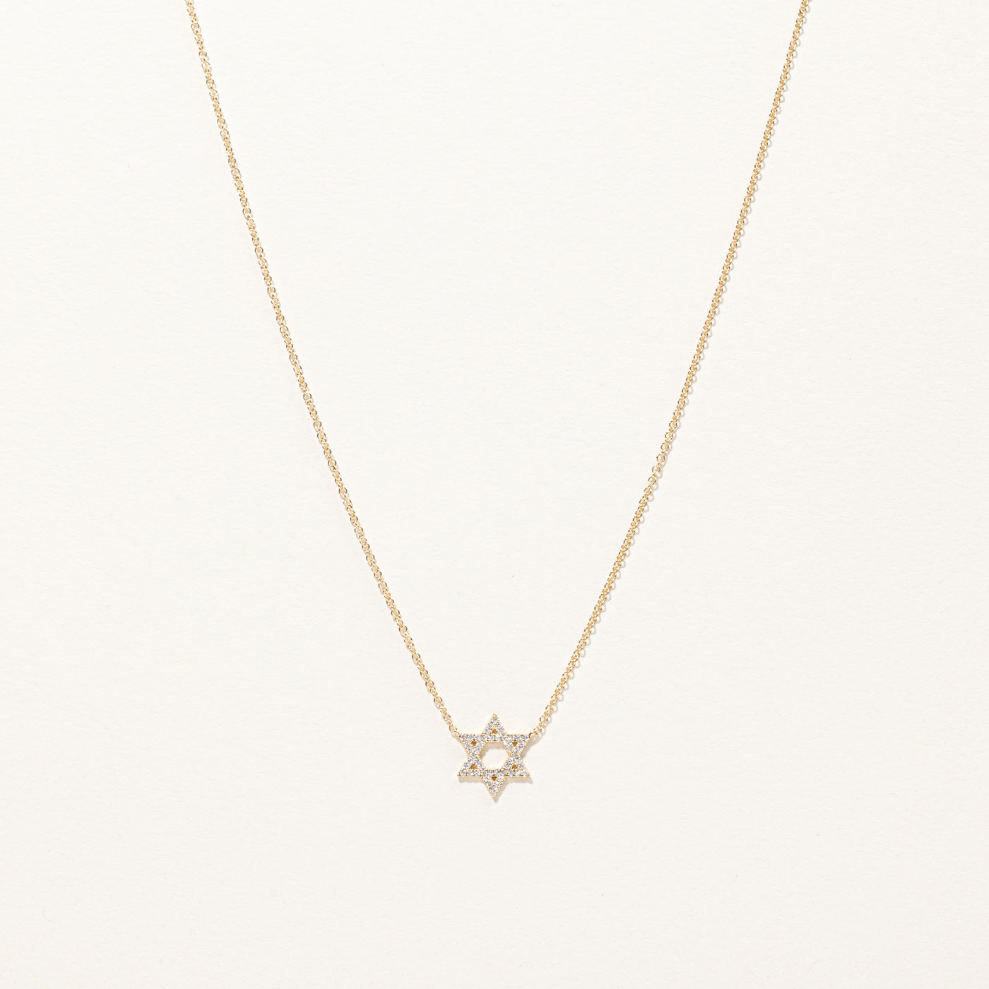 Collier pendentif étoile en diamant | 0,12 ct |