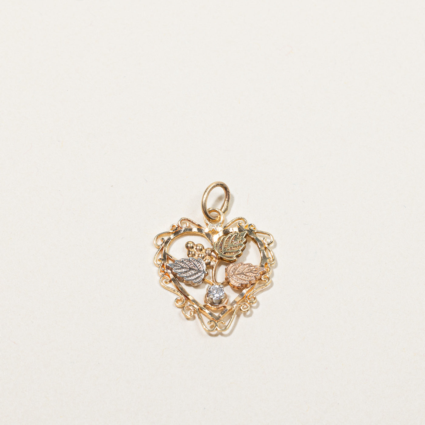 Diamond Filigree Heart Pendant | 0.05ct |