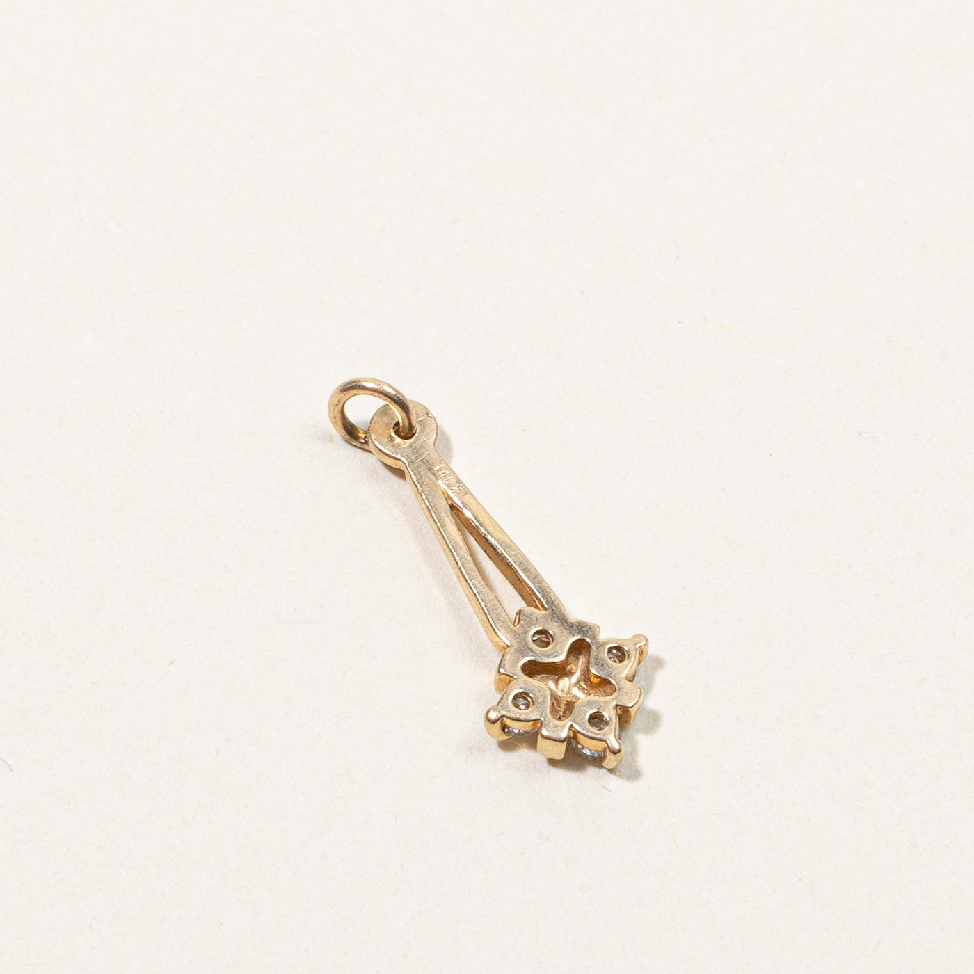Diamond Stick Pendant | 0.10ctw |