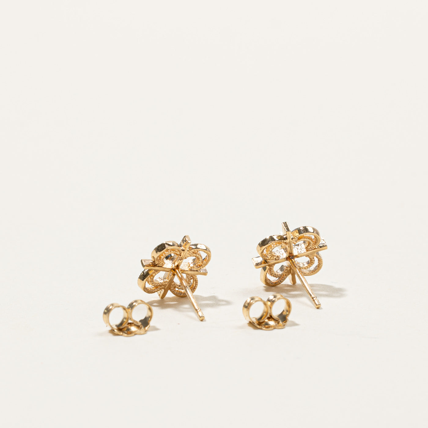 Diamond Filigree Gold Stud Earrings | 0.04ctw |