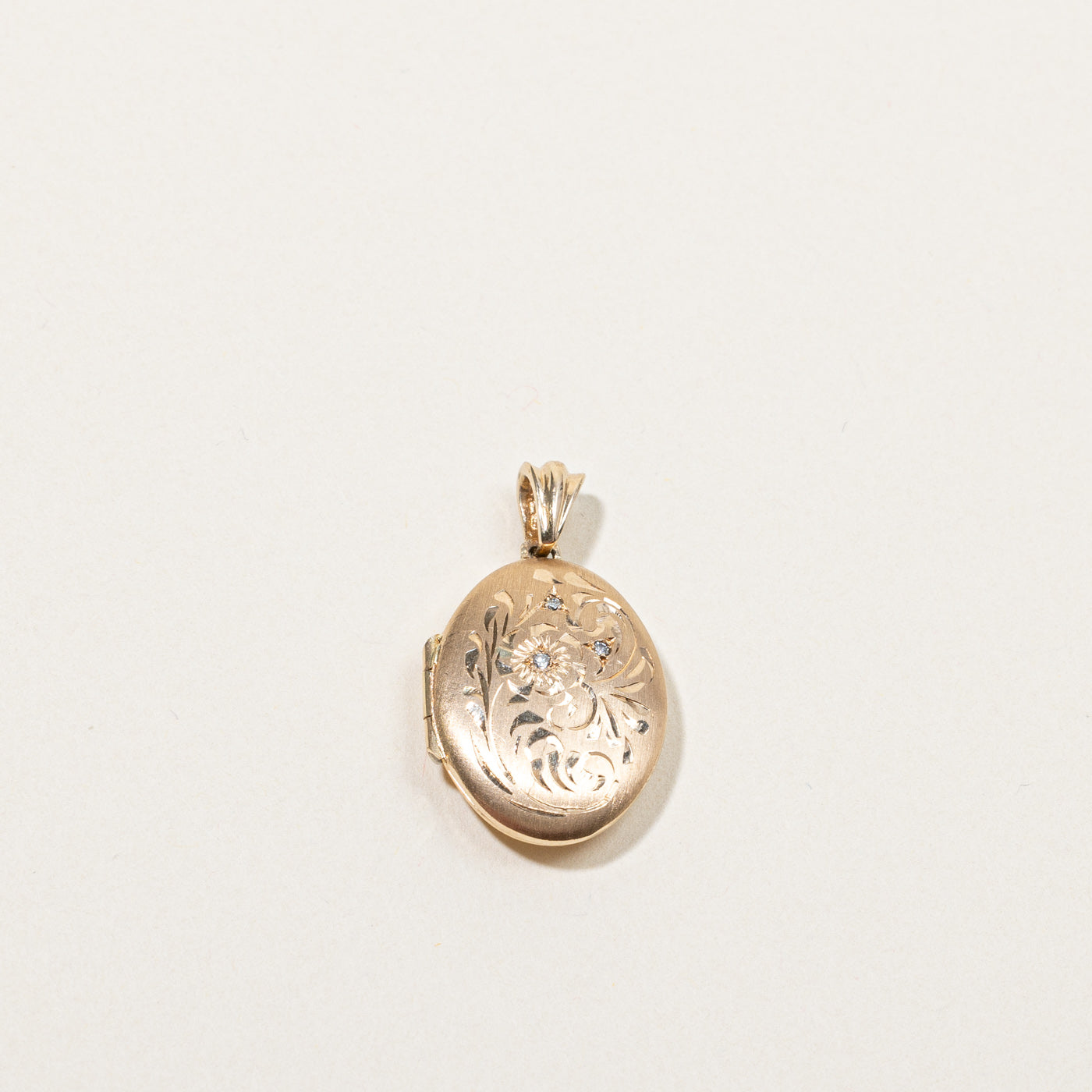 Diamond Ornate Locket | 0.02ct |