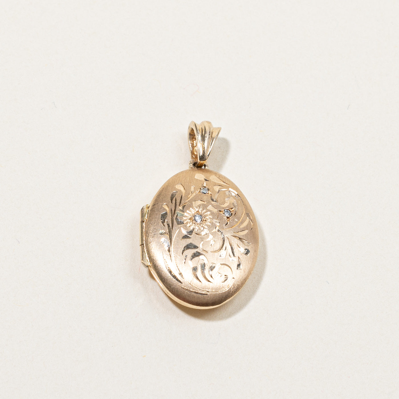 Diamond Ornate Locket | 0.02ct |