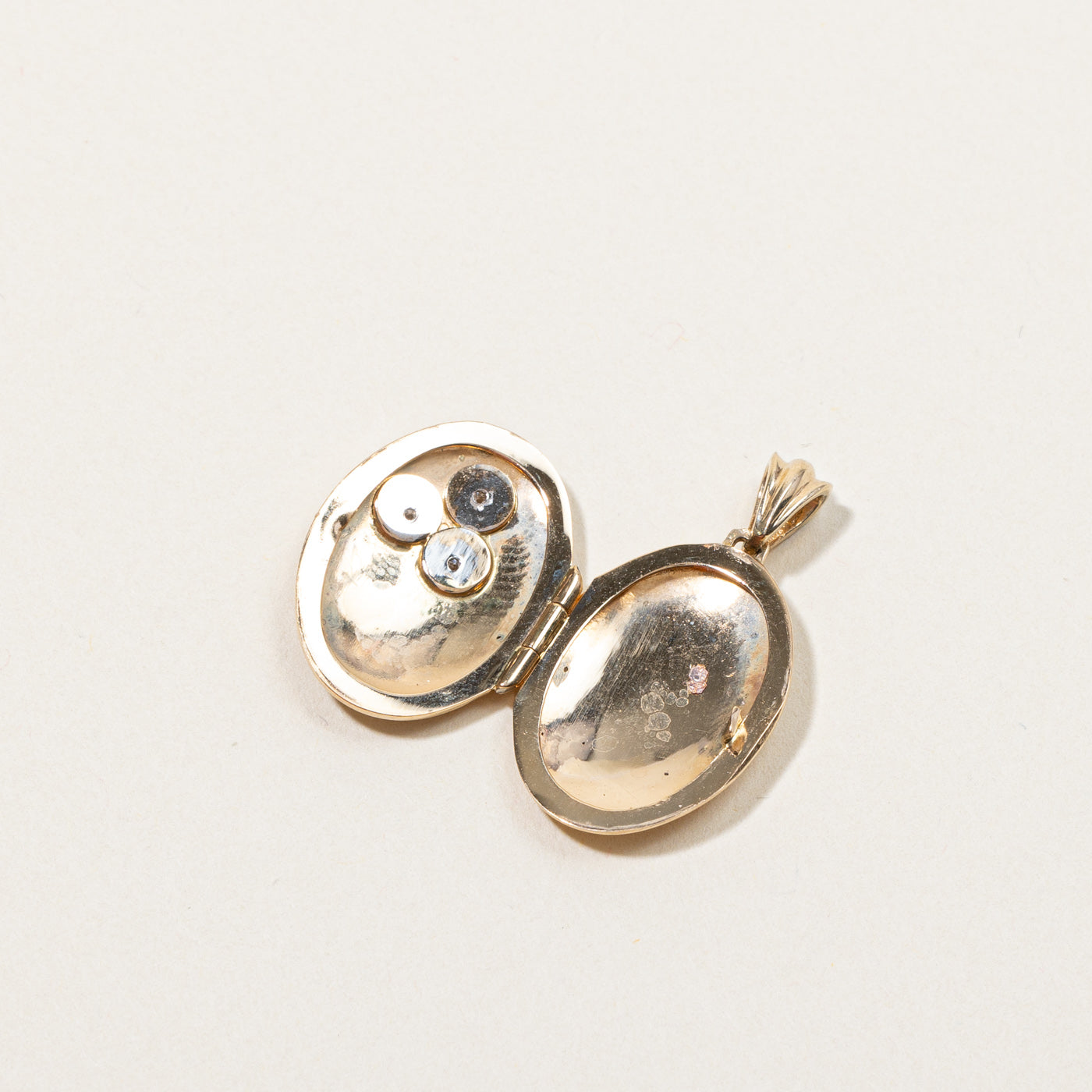 Diamond Ornate Locket | 0.02ct |