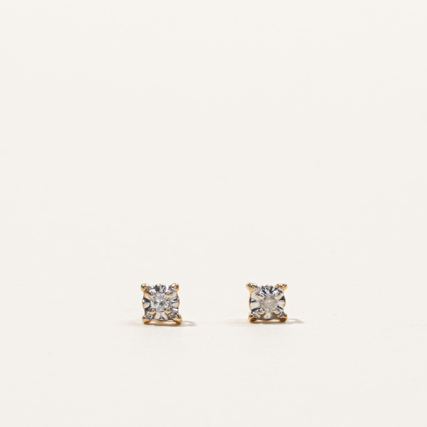 Diamond Stud Earrings | 0.03ctw |