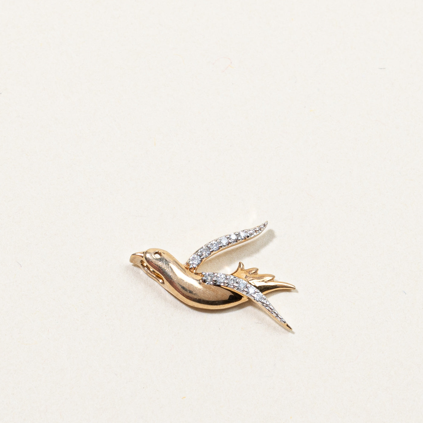 Gold Flying Bird Diamond Pendant | 0.06ctw |