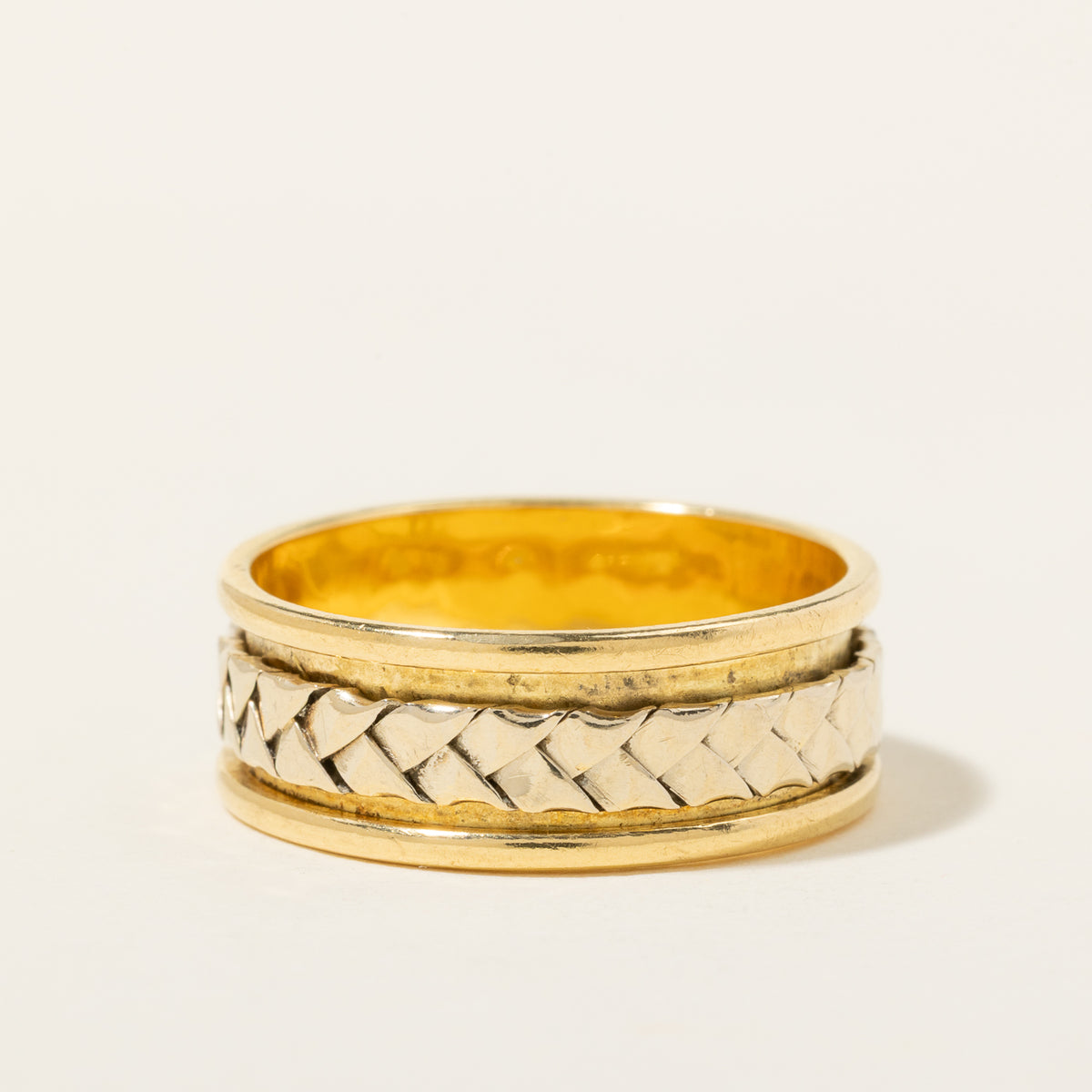 2228-570.jpg