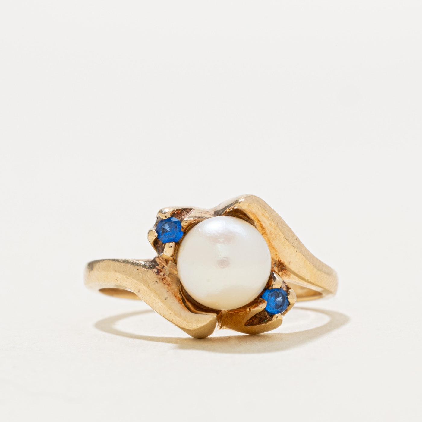 10k Pearl & Synthetic Spinel Bypass Ring | SZ 5.75