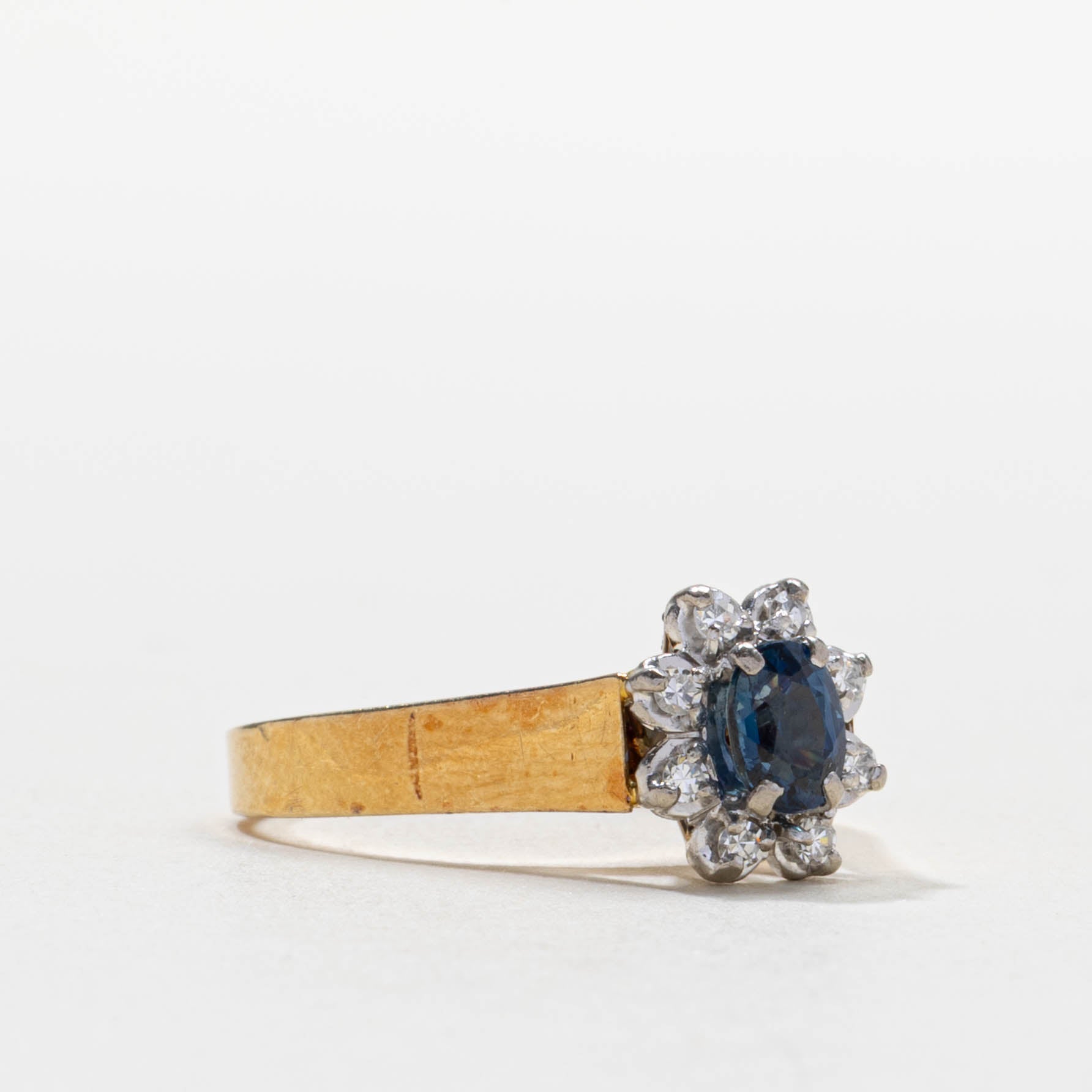 18k Sapphire & Diamond Daisy Cluster Ring | SZ 6.25