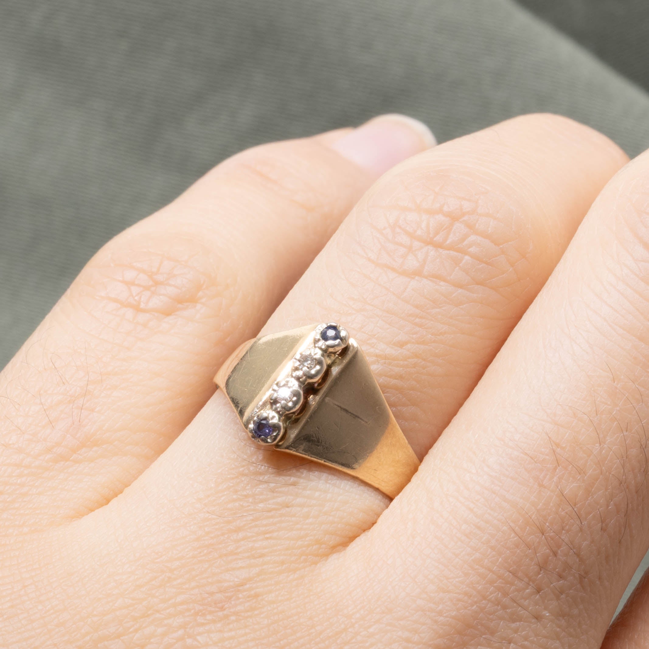 10k Four Stone Sapphire & Diamond Column Ring | SZ 6