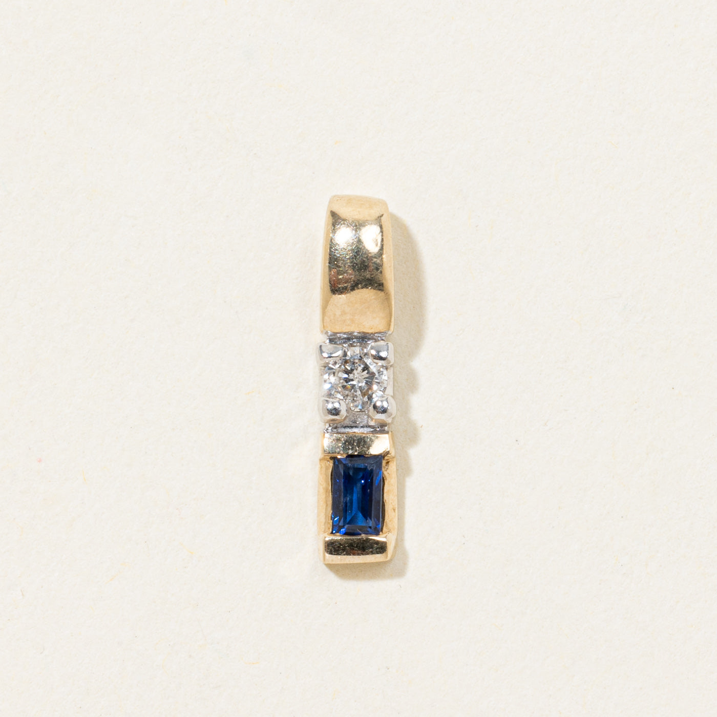 Pendentif colonne en saphir et diamants