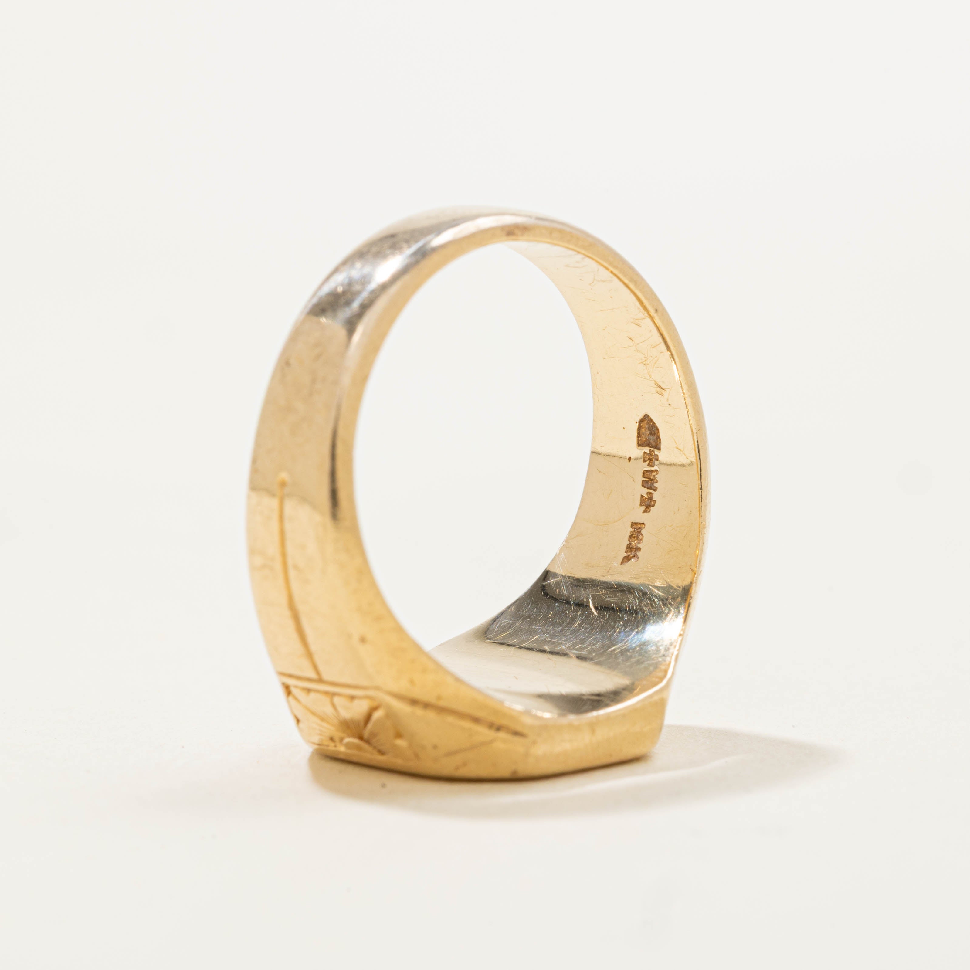 14k Flower Engraved Signet Ring | SZ 8.75