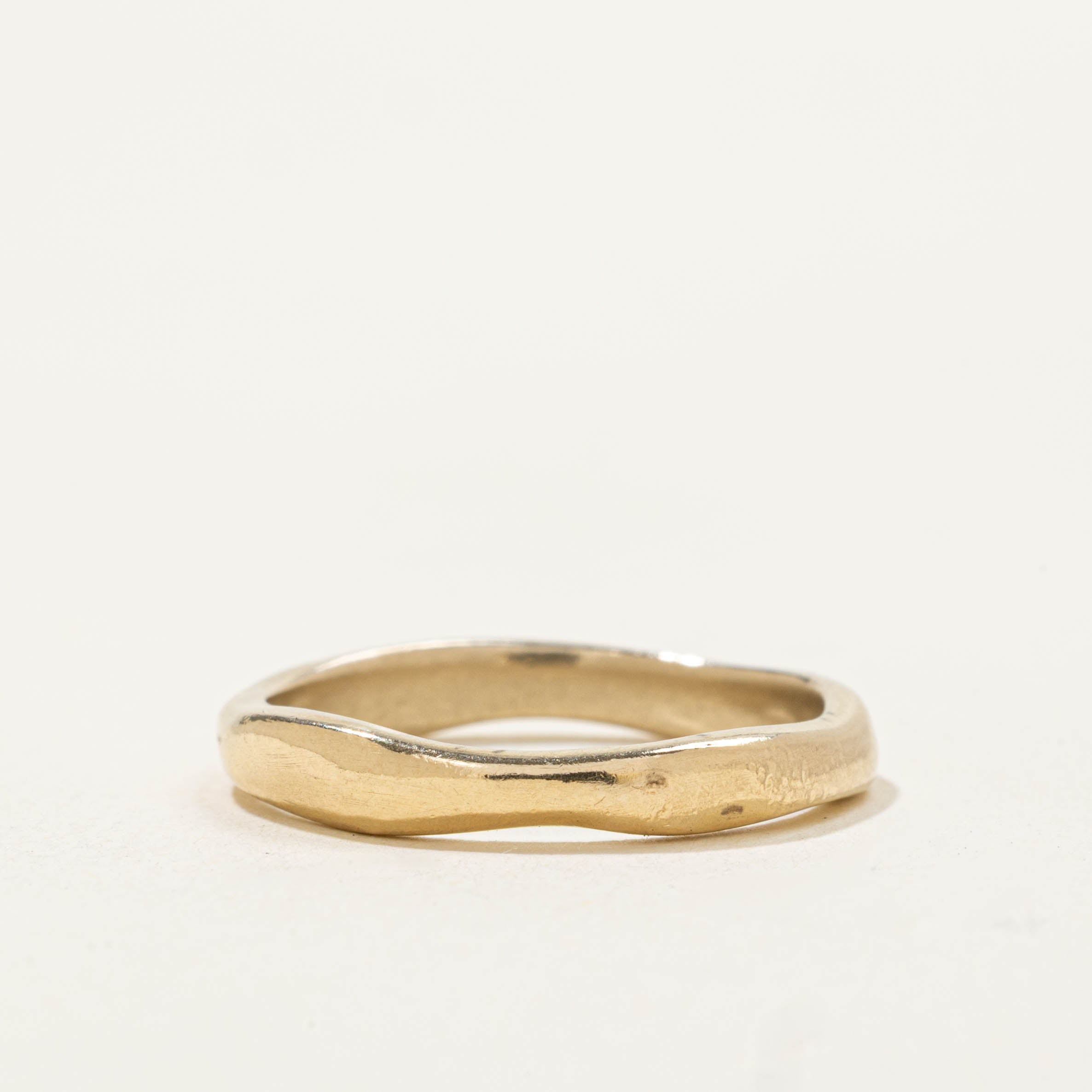 14k Yellow Gold Oblong Band | 2.70mm | SZ 4.5