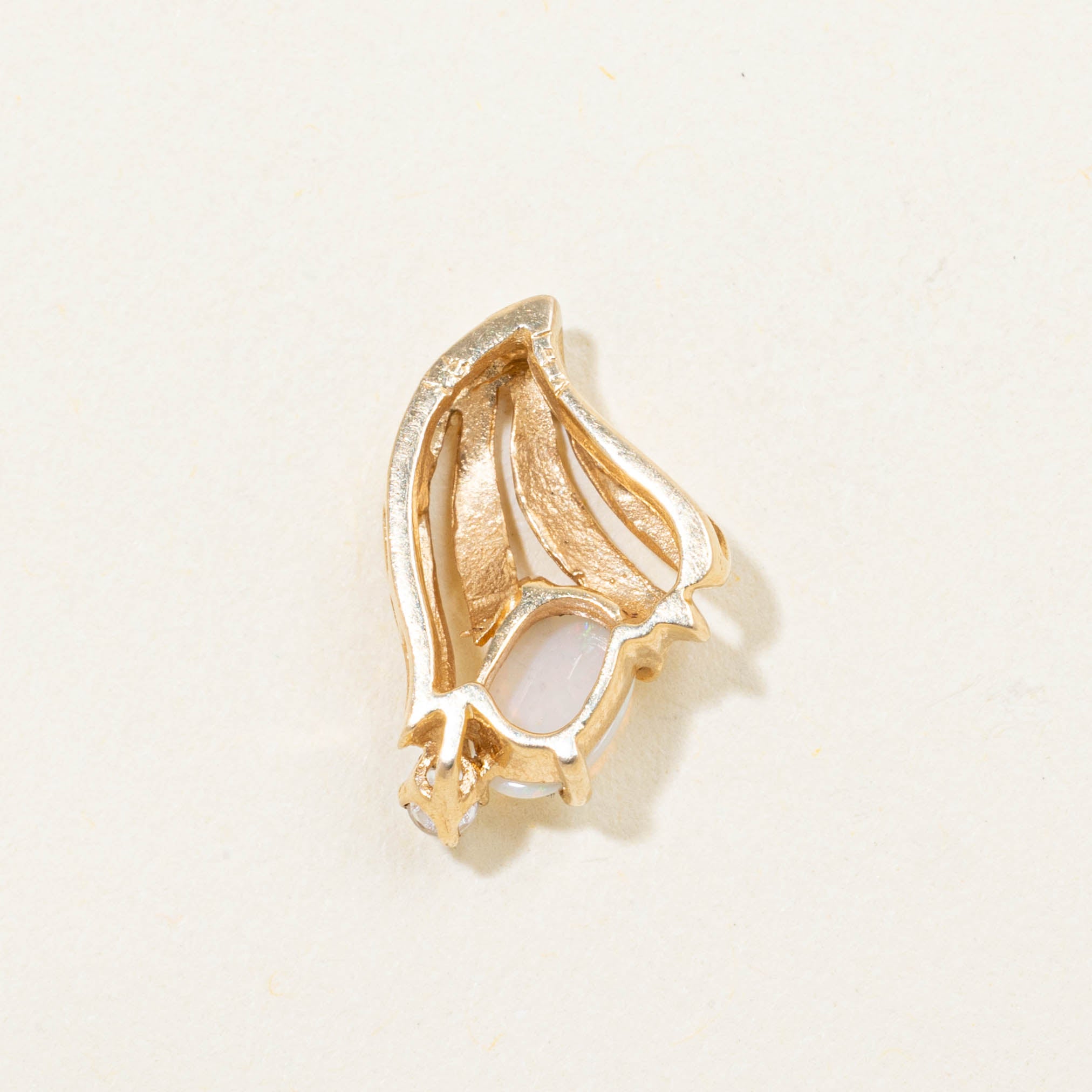 14k Opal & Diamond Grooved Pendant
