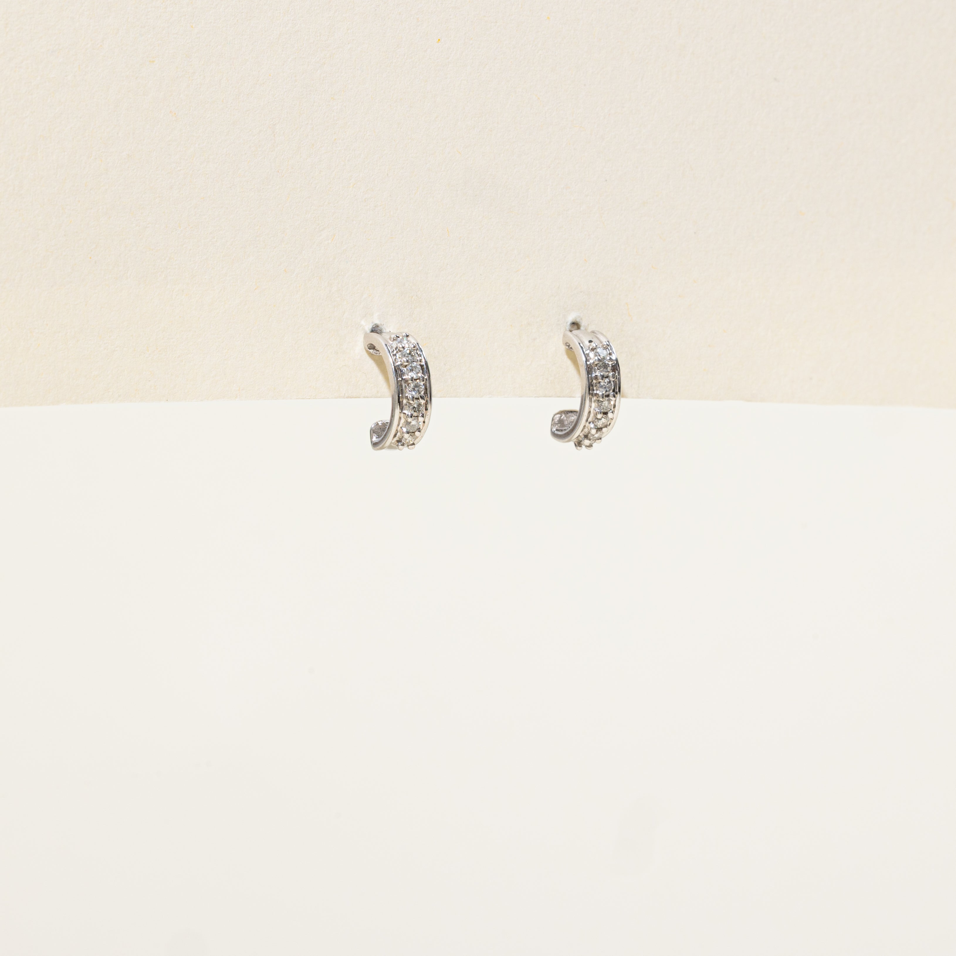 Diamond Grooved Half Huggie Earrings | 0.21ctw