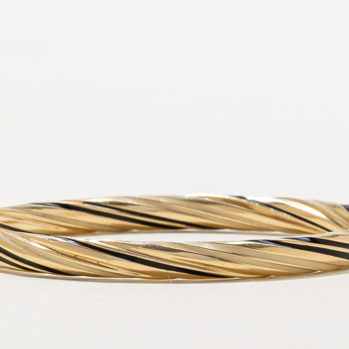 Black & White Enamel Twisted Grooved Bangle | 7" |