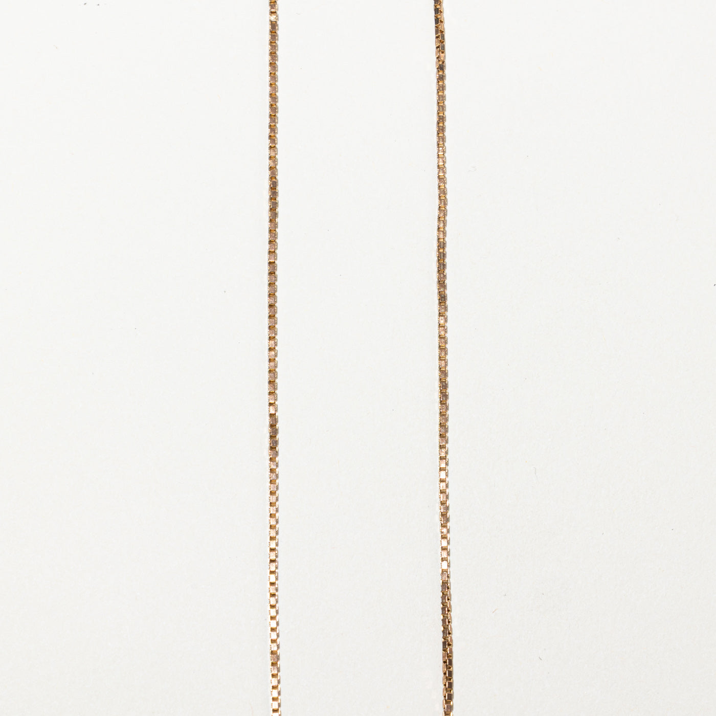 Collier à maillons carrés en or rose 9 carats, Londres 1971 | 1,30 mm | 61,6 cm |