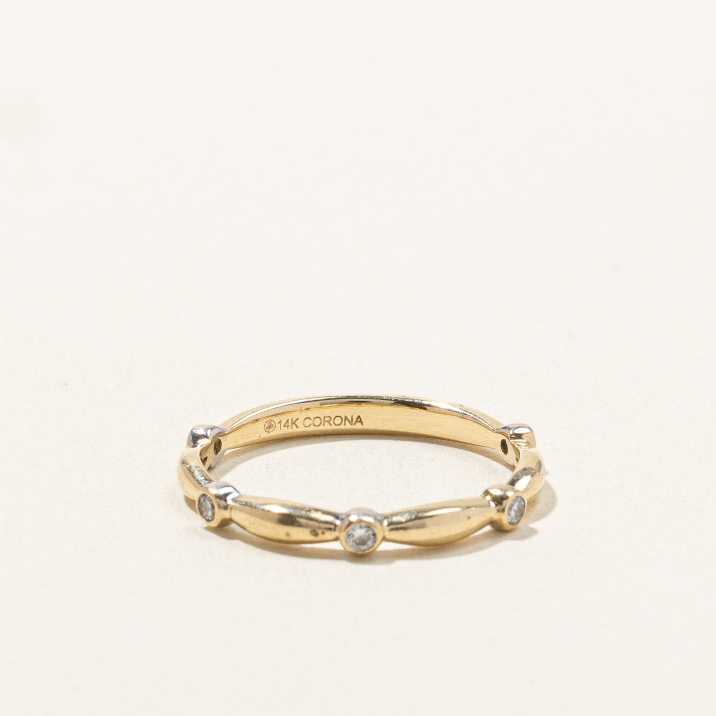 Bezel Set Diamond Band | 0.10ctw | SZ 6.5 |