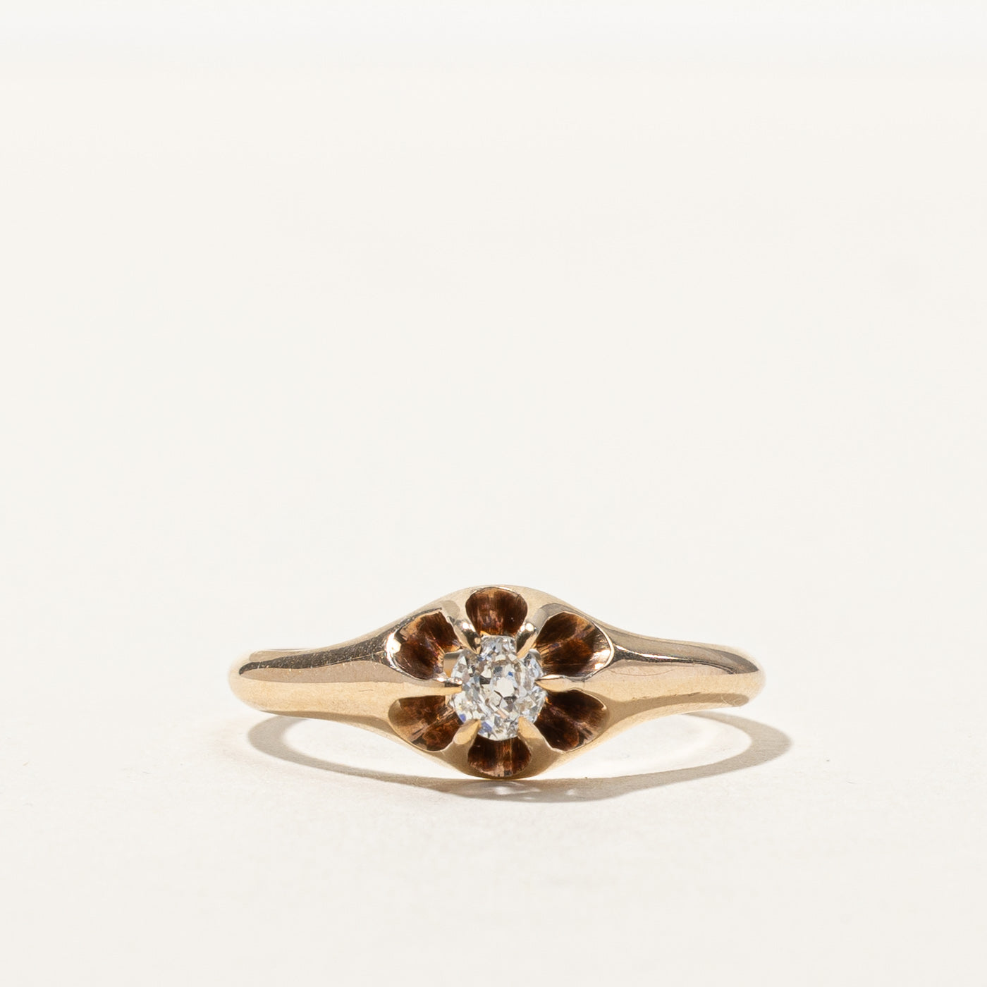 Belcher Set Old Mine Diamond Ring | 0.18ct | SZ 7.25 |