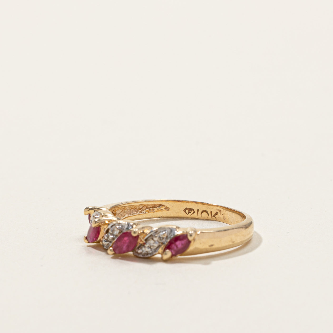Ruby & Diamond Ring | 0.24ctw | 0.05ctw | SZ 6 |