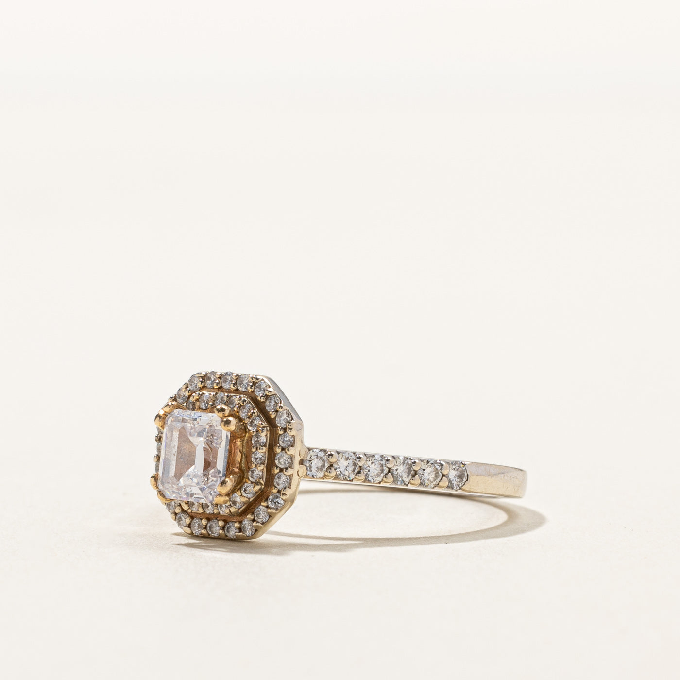 Asscher Cut Diamond Halo Engagement Ring | 0.90ctw | SZ 6.25 |
