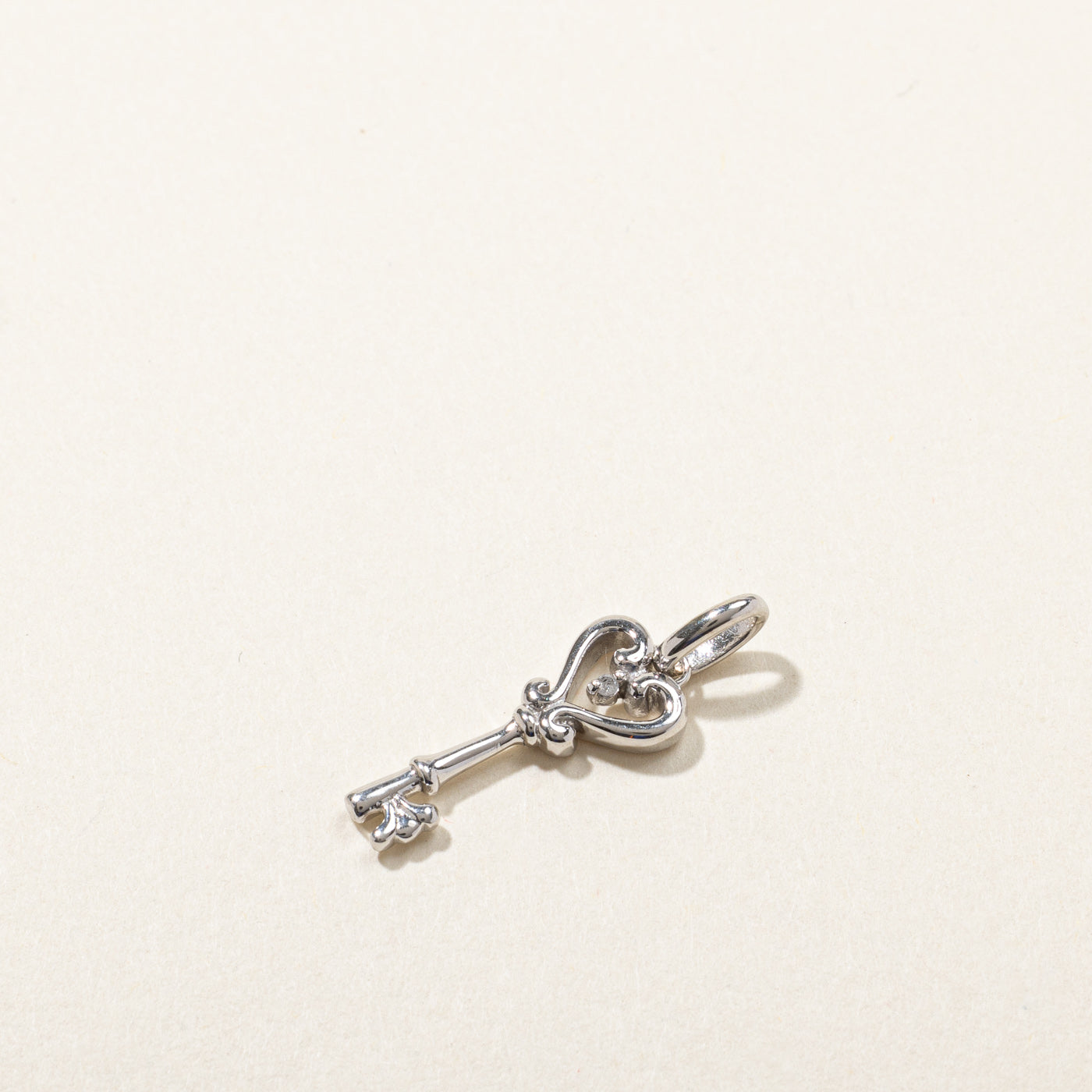 Diamond Heart Key Charm | 0.005ct |