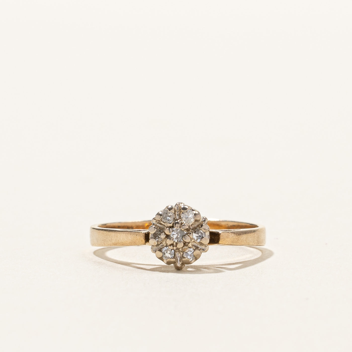 Cluster Diamond Ring | 0.05ctw | SZ 5 |