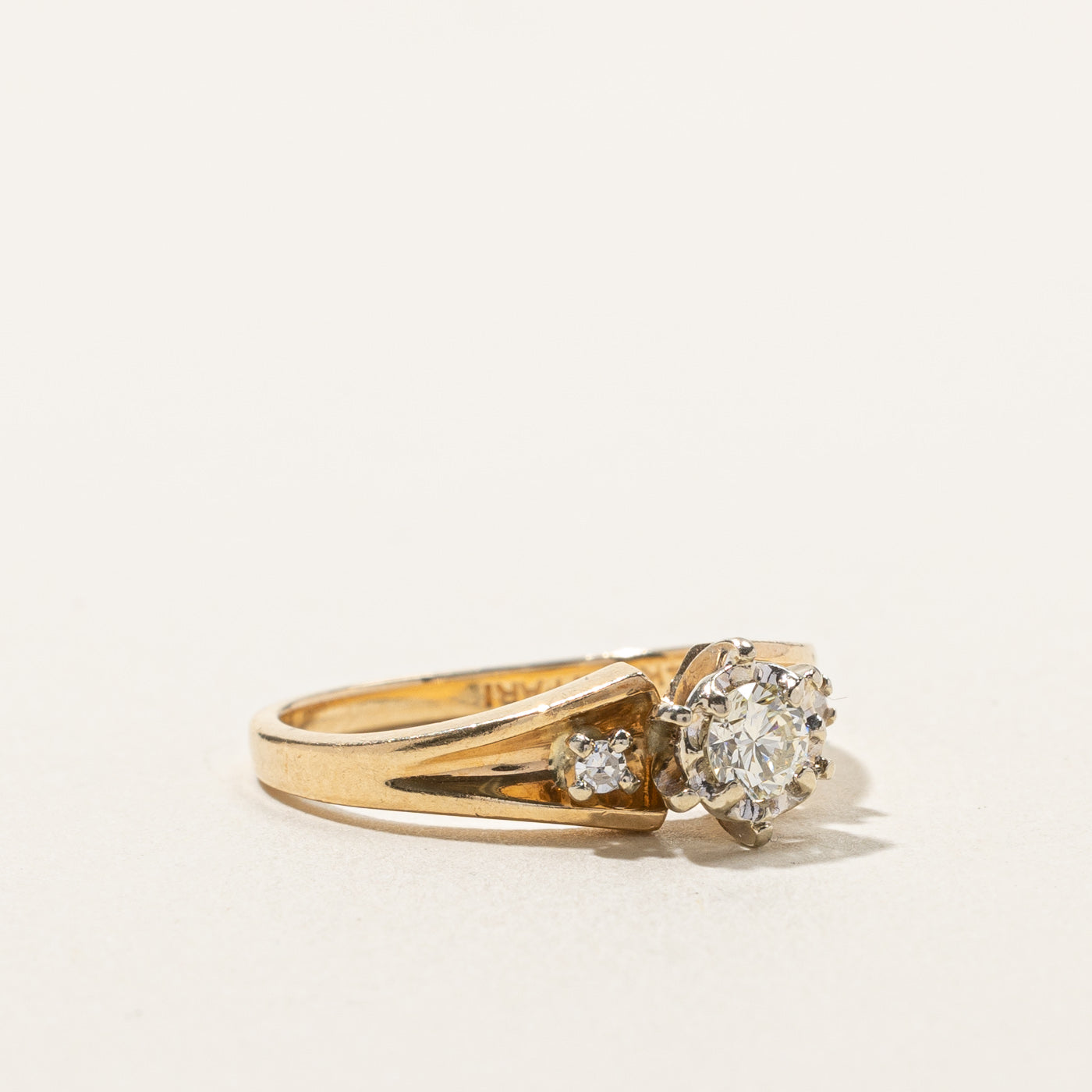 Three Stone Diamond Ring | 0.26ctw | SZ 5.75 |