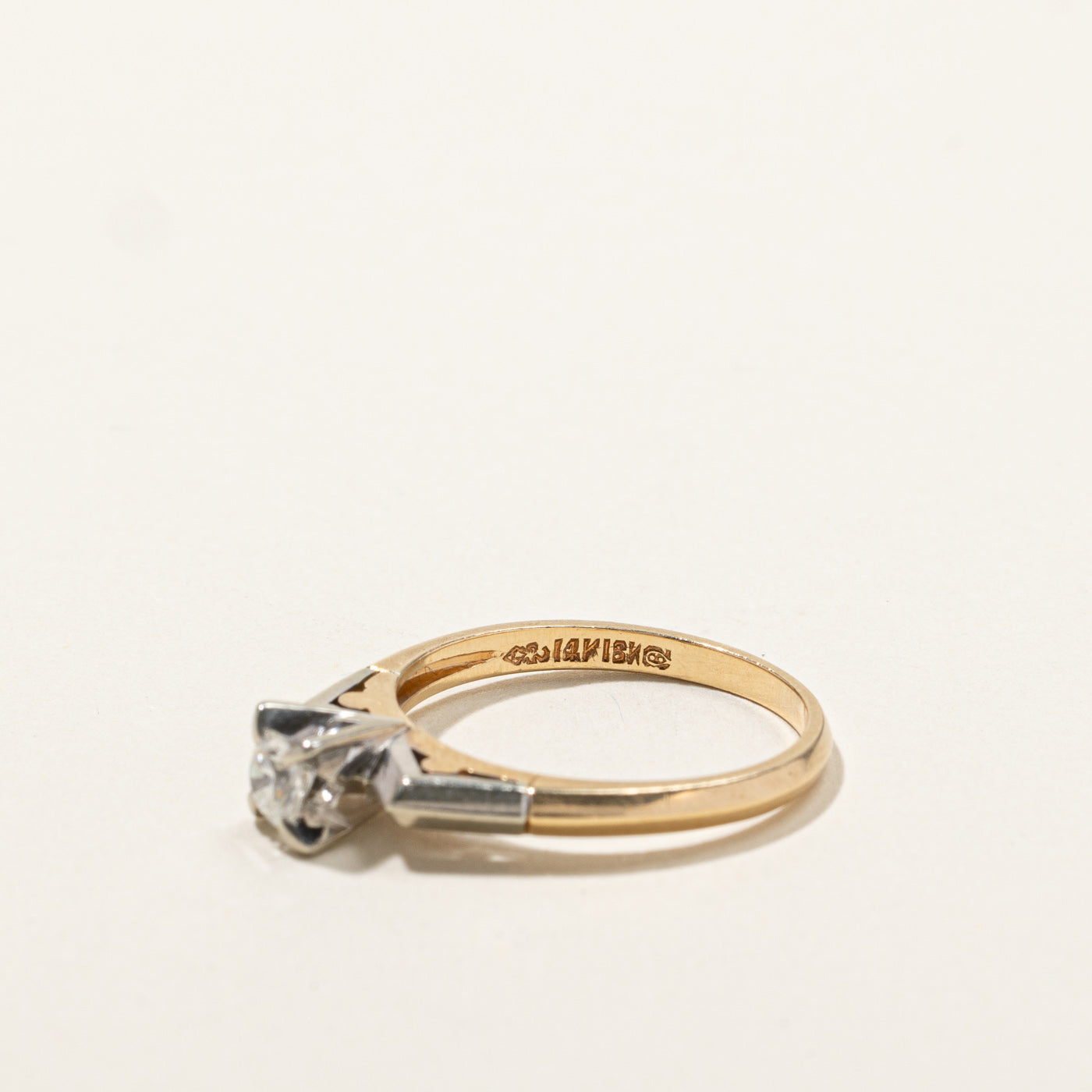 High Set Diamond Ring | 0.20ct | SZ 6 |