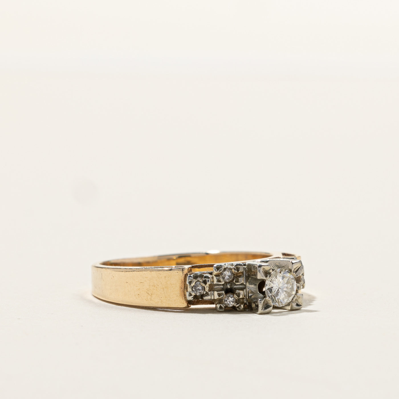 Bague en diamants en grappe | 0,26 ct | Taille 8,75 |