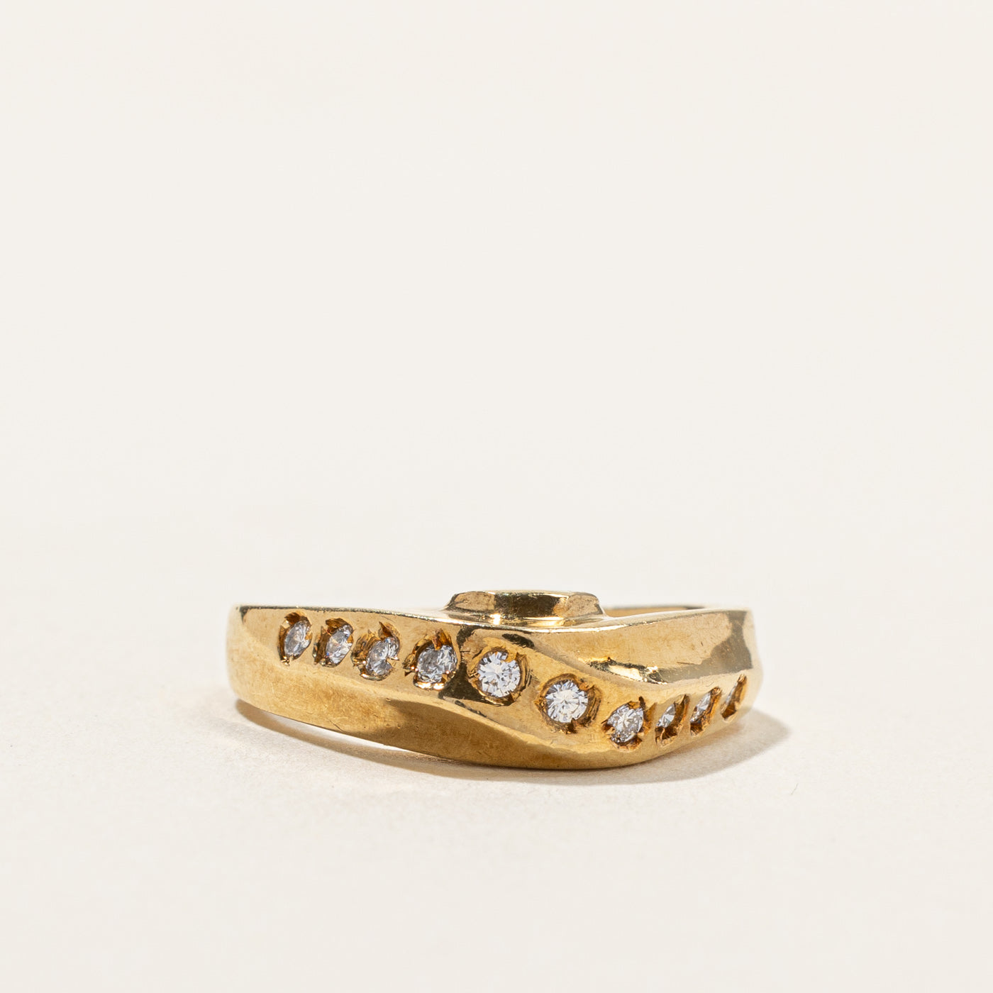 Channel Set Diamond Ring | 0.17ctw | SZ 4.25 |