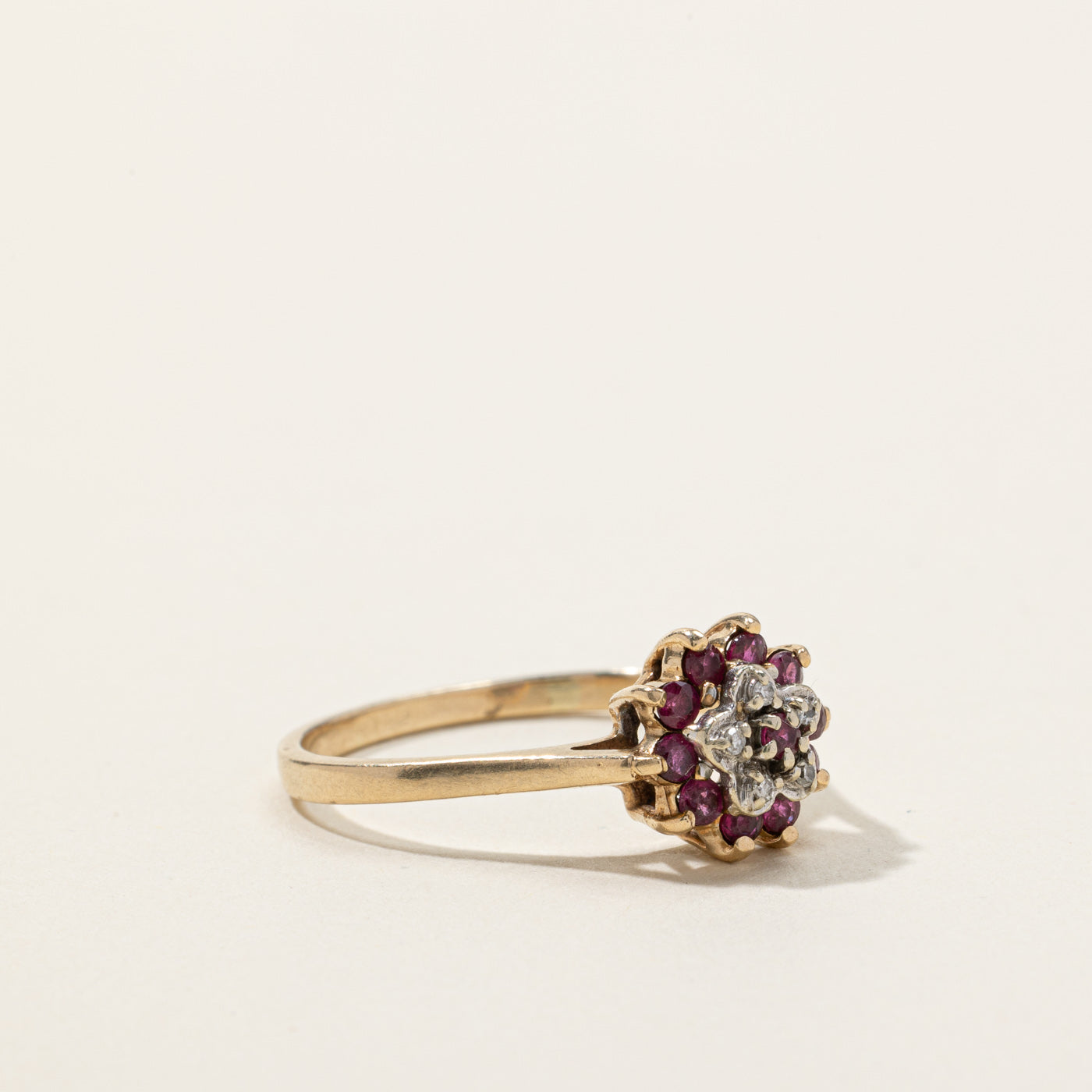 Bague cocktail rubis et diamants | 0,38 ct | 0,03 ct | Taille 9,25 |