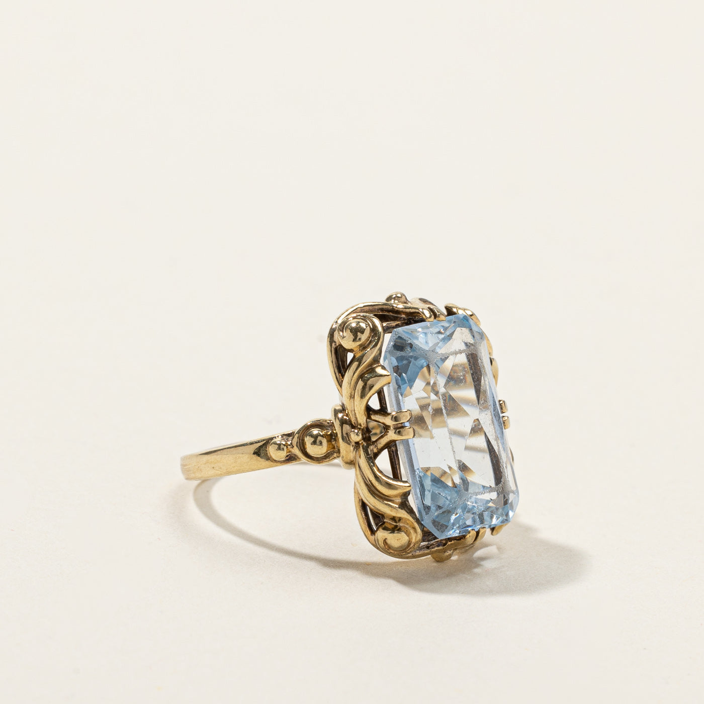 Synthetic Spinel Ring | 7.85ct | SZ 6.25 |