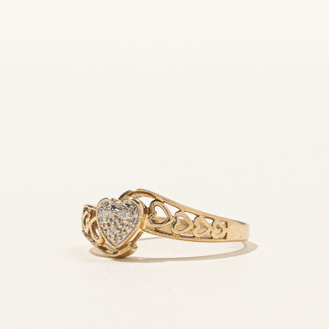 Diamond Heart Ring | 0.03ctw | SZ 5.5 |