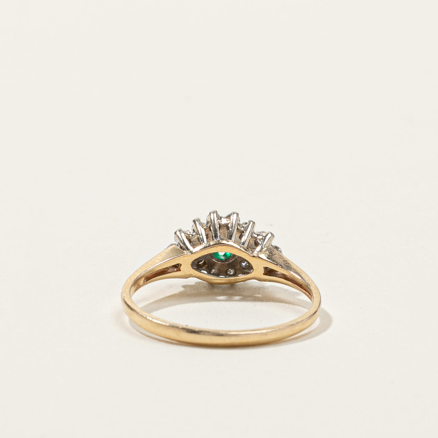 Cluster Diamond & Emerald Ring | 0.24ctw | 0.07ctw | SZ 5.75 |