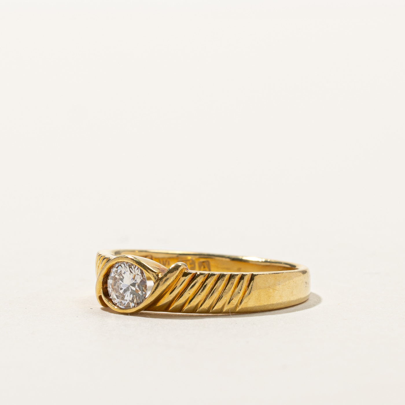 Solitaire Diamond Ring | 0.29ct | SZ 6 |