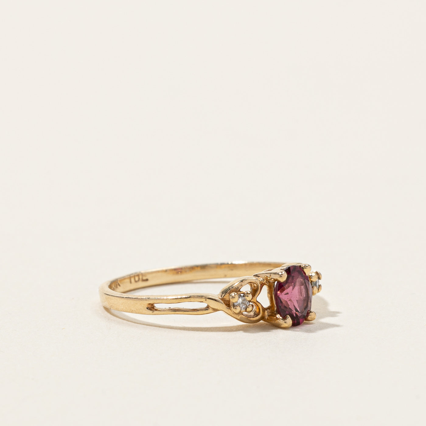 Garnet & Diamond Ring | 0.40ct | 0.02ctw | SZ 5.25 |