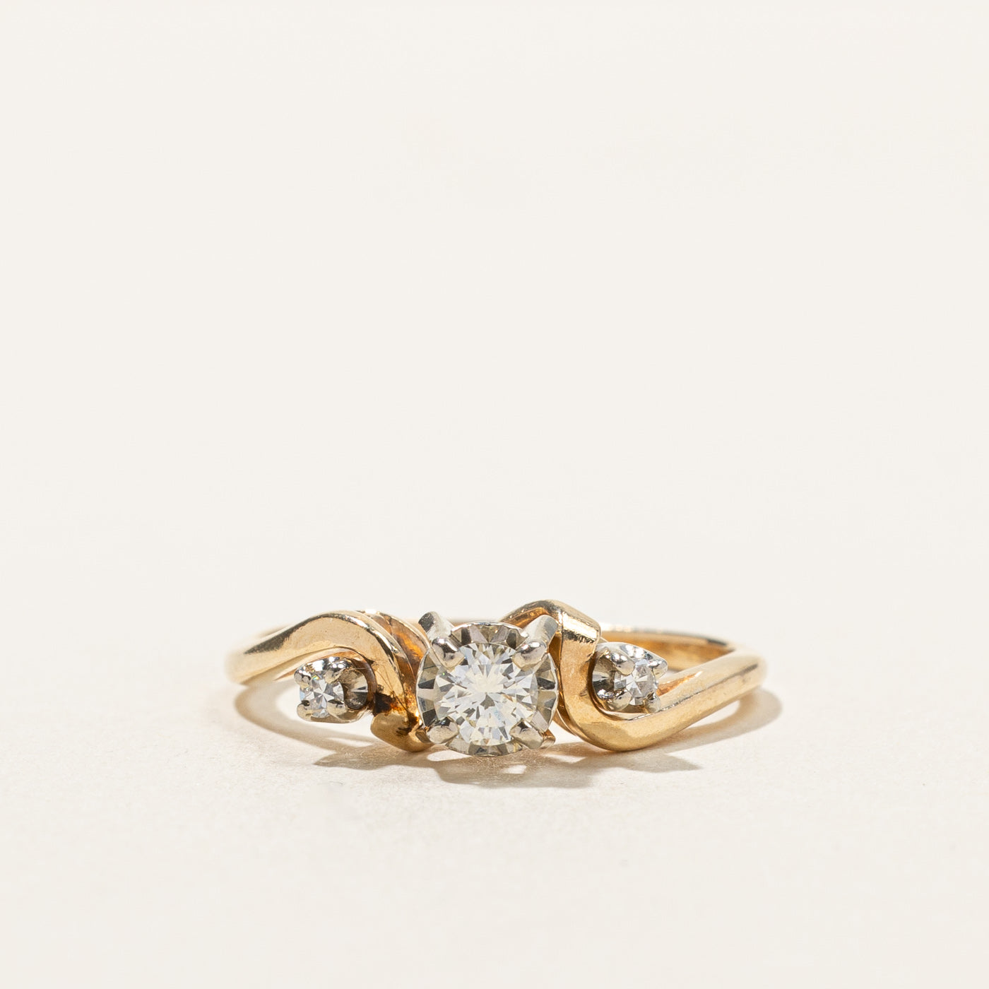 Three Stone Illusion Set Diamond Ring | 0.19ctw | SZ 7 |