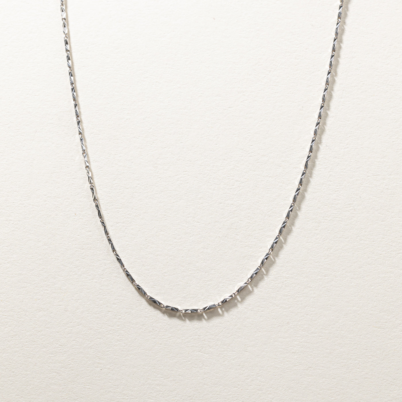 Platinum Textured Chain | 16"|