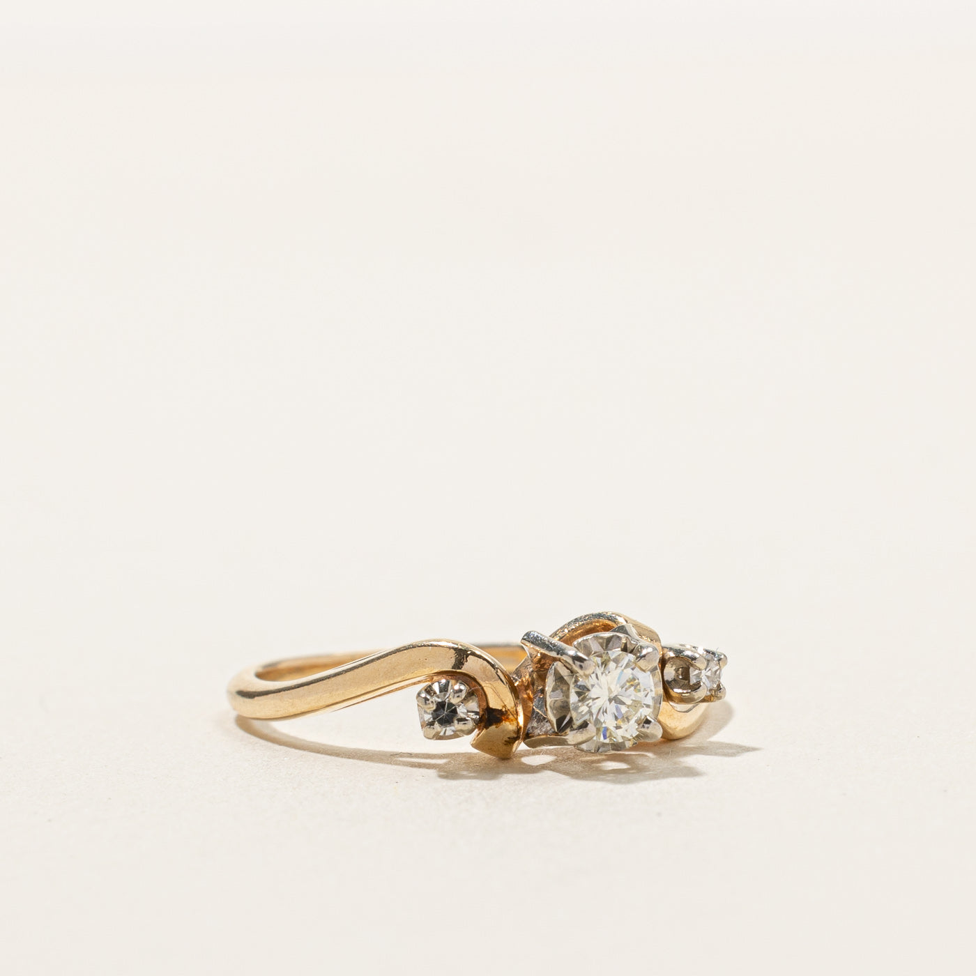 Three Stone Illusion Set Diamond Ring | 0.19ctw | SZ 7 |