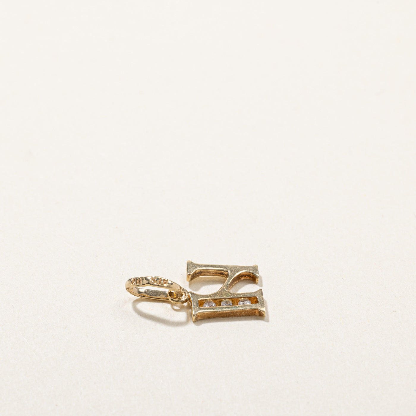 Diamond H Letter Pendant | 0.03ctw |