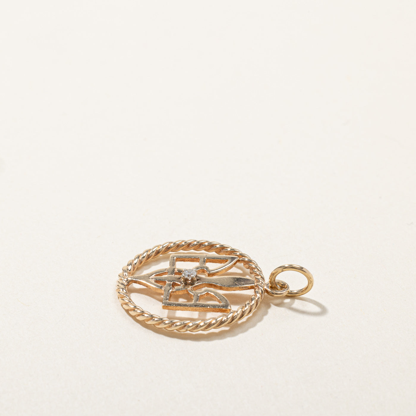 Diamond Textured Pendant | 0.02ct |