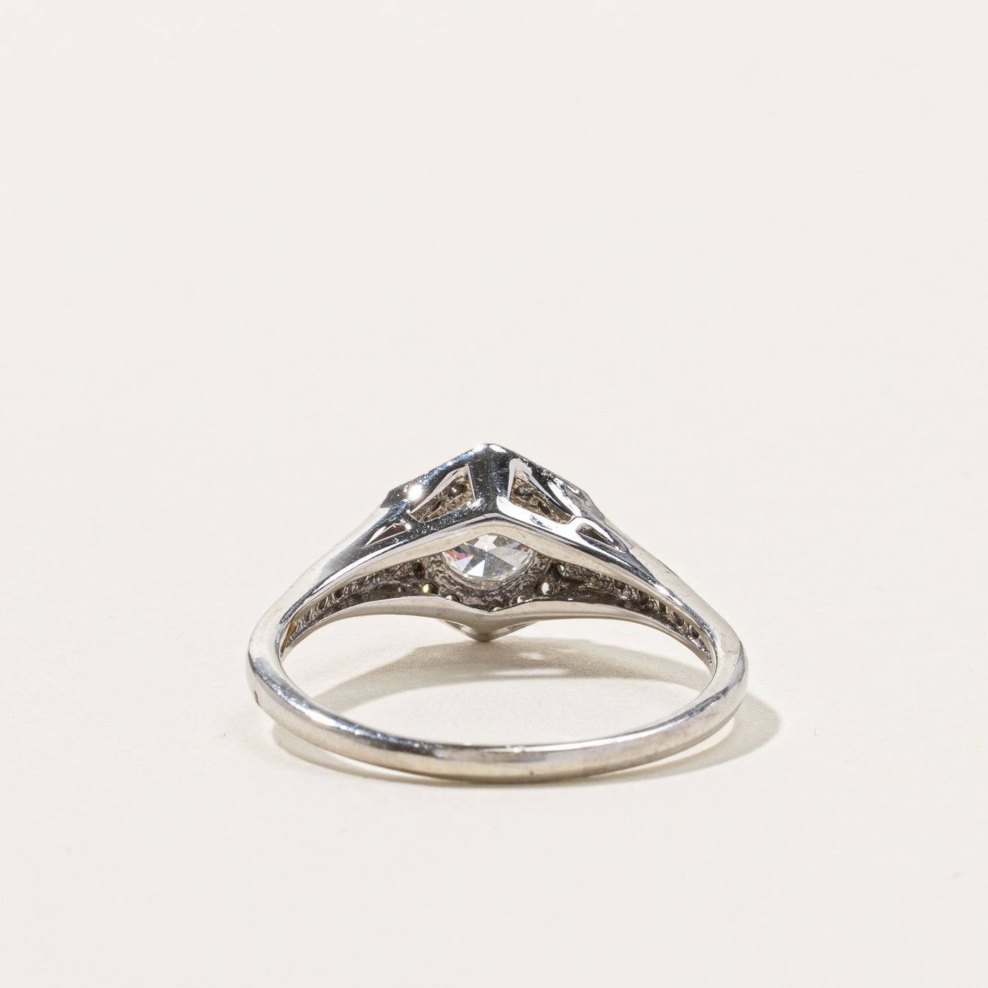 GIA Certified Halo Diamond Engagement Ring | 0.72ct VS1 G | 0.28ctw | SZ 6 |